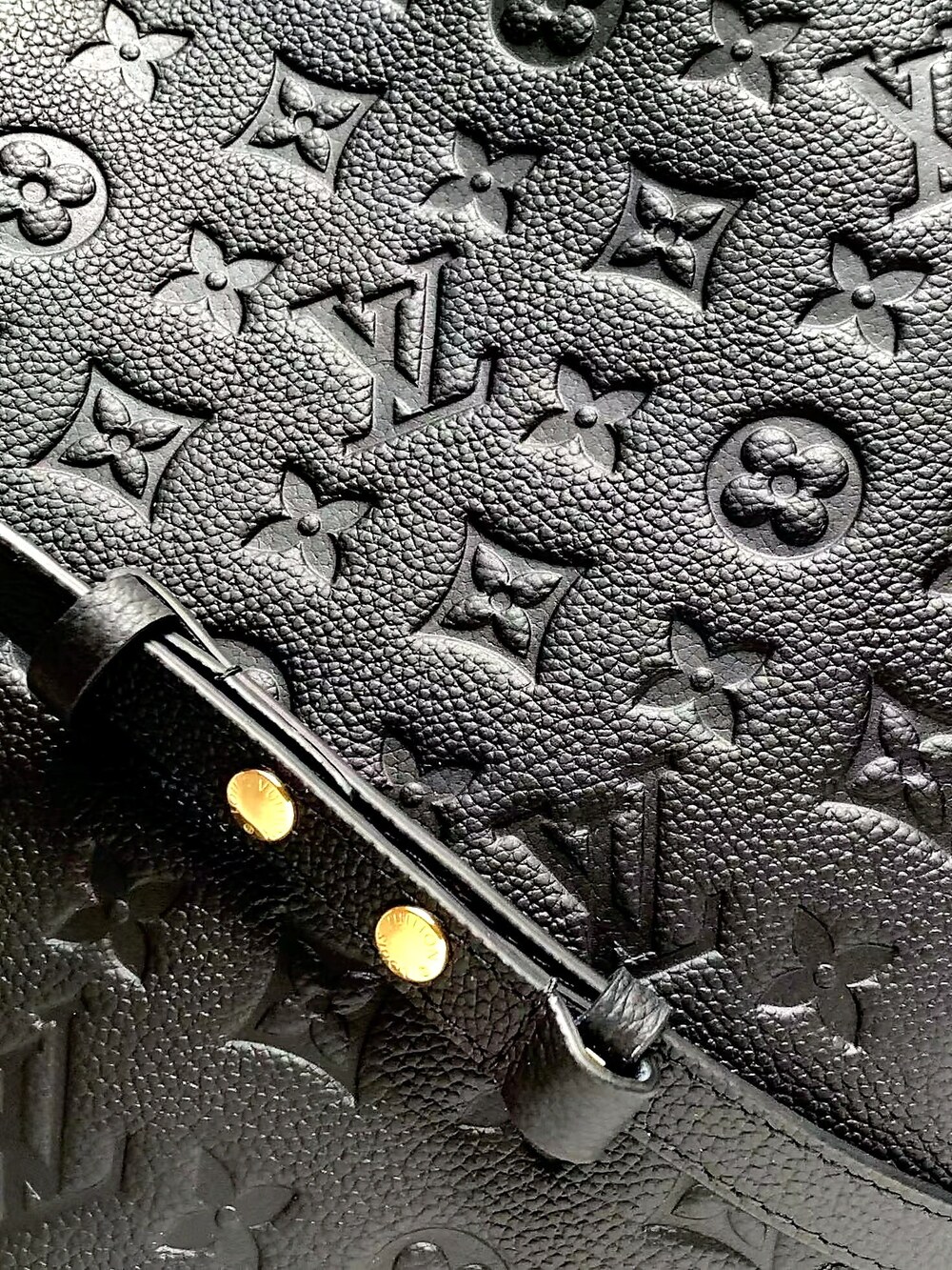 Louis Vuitton Black Monogram Empreinte Neonoe MM Bucket Bag - Picture 6 of 6